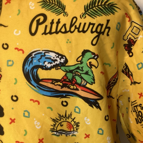 Pittsburgh Pirates Hawaiian Shirt mens size XL - Picture 3 of 11